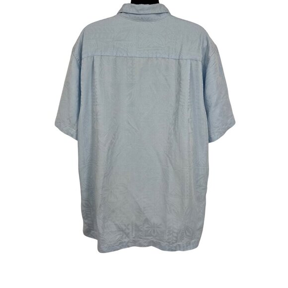 Quiksilver Waterman Large Men Blue Short Sleeve Shirt Button Hawaiian Tribal EUC - Picture 5 of 8